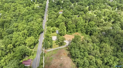 5548 Alabama Highway 117 Mentone AL 35984