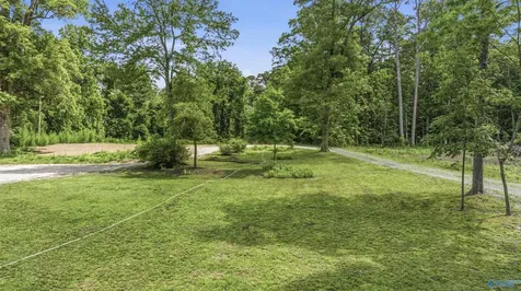 5548 Alabama Highway 117 Mentone AL 35984