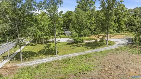 5548 Alabama Highway 117 Mentone AL 35984