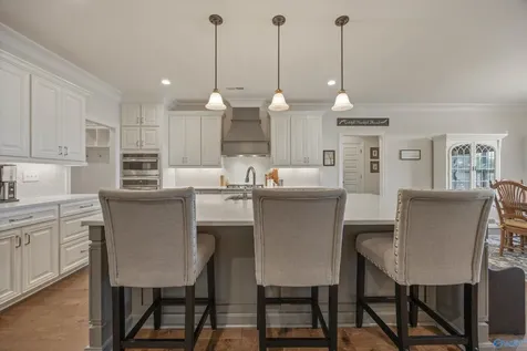 7576 Parktrace Lane SE Owens Cross Roads AL 35763
