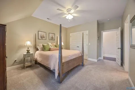 7576 Parktrace Lane SE Owens Cross Roads AL 35763