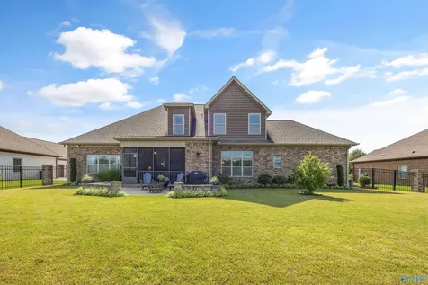 7576 Parktrace Lane SE Owens Cross Roads AL 35763