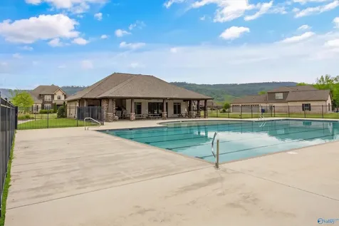 7576 Parktrace Lane SE Owens Cross Roads AL 35763