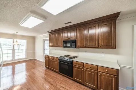 2378 Villaret Drive SW Huntsville AL 35803