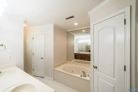 2378 Villaret Drive SW Huntsville AL 35803