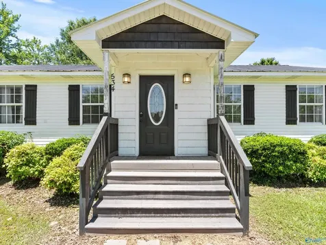 534 Hill Bluff Road Guntersville AL 35976