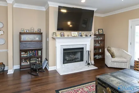 4770 Whitesburg Drive SW Huntsville AL 35802
