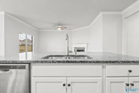 14279 Leadenhall Lane Athens AL 35613