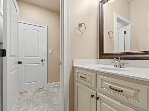 27545 Carrington Court Athens AL 35613