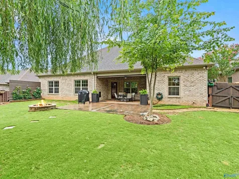 27545 Carrington Court Athens AL 35613
