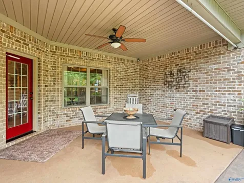 27545 Carrington Court Athens AL 35613