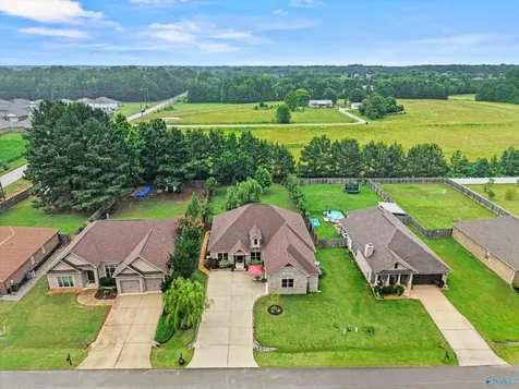 27545 Carrington Court Athens AL 35613