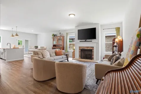 188 Saddle Street New Market AL 35761