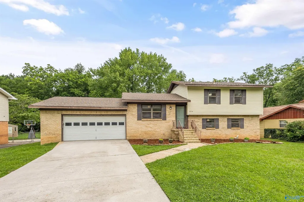 3714 Pecan Grove Drive NW Huntsville AL 35810