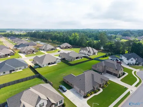 25708 Grayson Landing Madison AL 35756