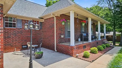 713 Cloverdale Court Athens AL 35611