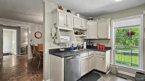 713 Cloverdale Court Athens AL 35611