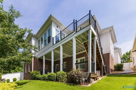 37 Hillcrest Avenue NW Huntsville AL 35806