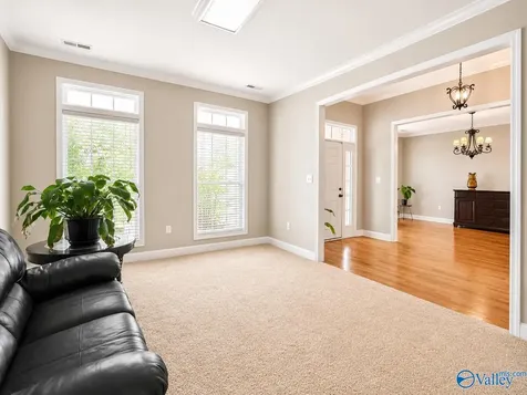3015 Cobble Farms Drive Owens Cross Roads AL 35763