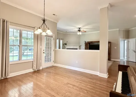 3015 Cobble Farms Drive Owens Cross Roads AL 35763