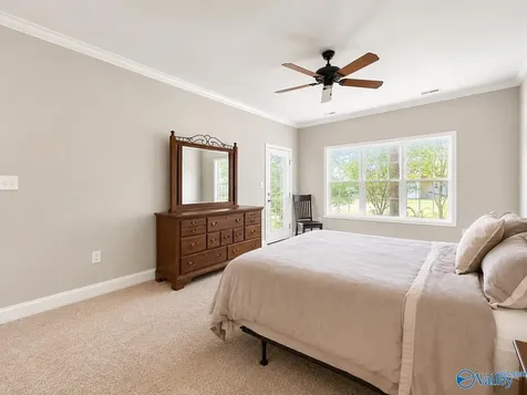 3015 Cobble Farms Drive Owens Cross Roads AL 35763