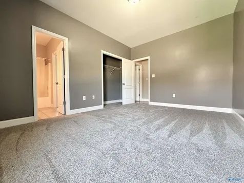 3015 Cobble Farms Drive Owens Cross Roads AL 35763