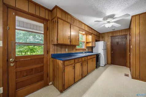 8051 Upper Snake Road Athens AL 35614