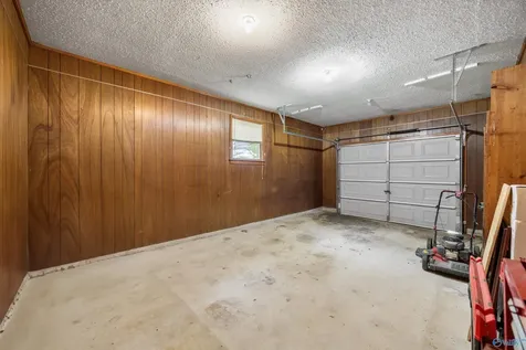 8051 Upper Snake Road Athens AL 35614