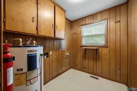 8051 Upper Snake Road Athens AL 35614