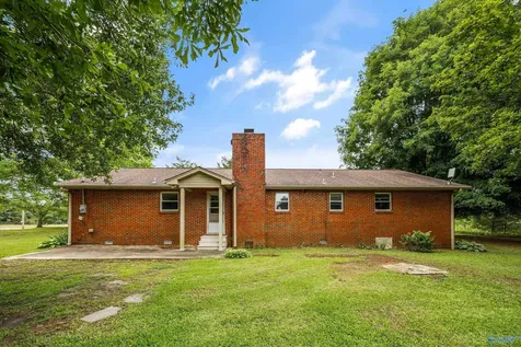8051 Upper Snake Road Athens AL 35614