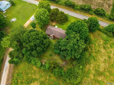 8051 Upper Snake Road Athens AL 35614