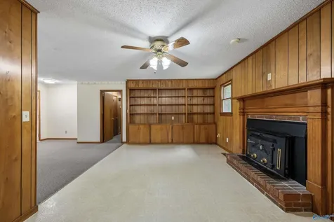 8051 Upper Snake Road Athens AL 35614