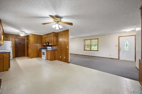 8051 Upper Snake Road Athens AL 35614