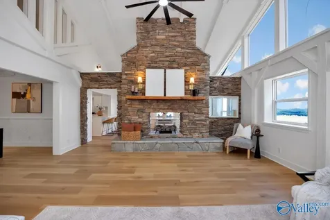 113 Mccorkle Mountain Road Scottsboro AL 35769