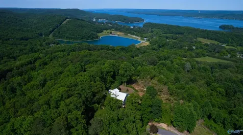 113 Mccorkle Mountain Road Scottsboro AL 35769