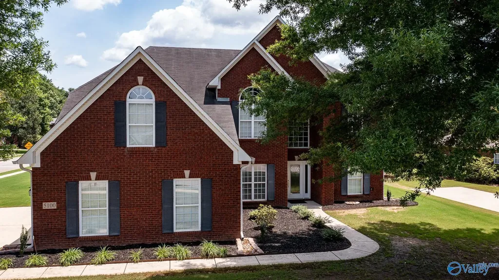 5100 Creekstone Drive Owens Cross Roads AL 35763