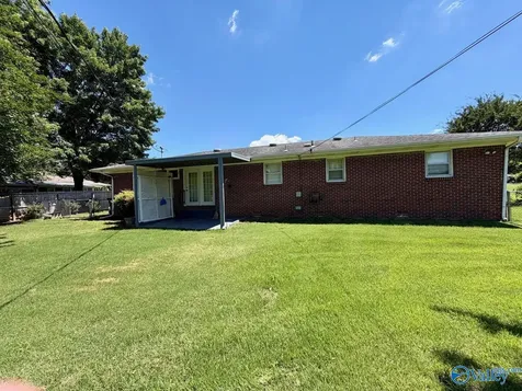 1602 Buchanan Street Athens AL 35611