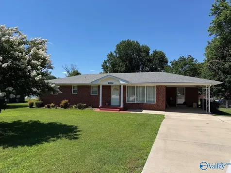 1602 Buchanan Street Athens AL 35611
