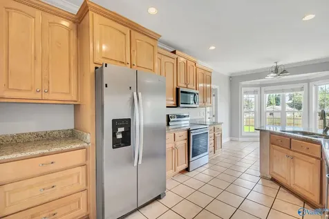 100 Tudor Place Madison AL 35758