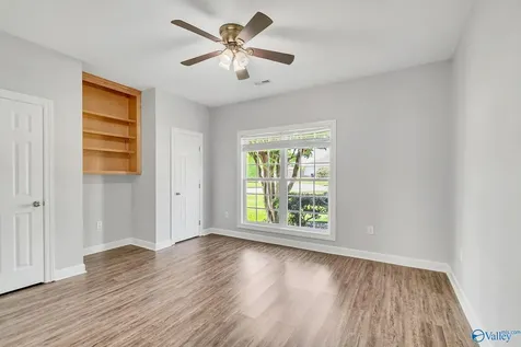 100 Tudor Place Madison AL 35758