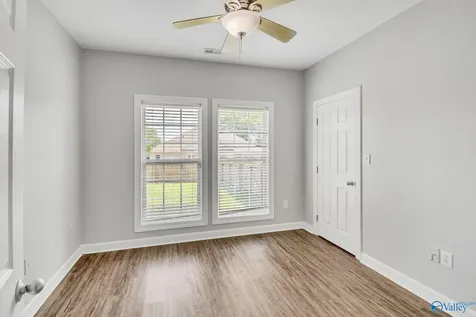 100 Tudor Place Madison AL 35758