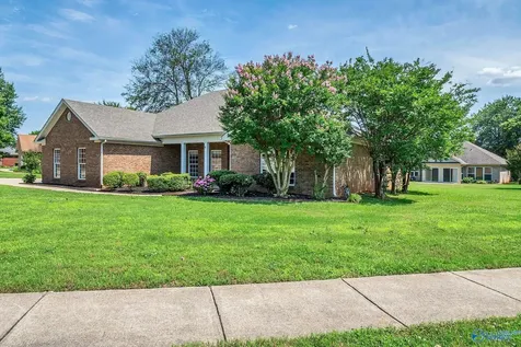 100 Tudor Place Madison AL 35758