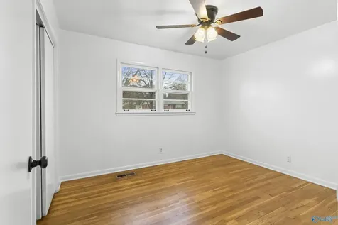 3608 Crestmore Avenue NW Huntsville AL 35816