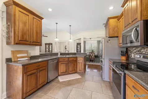 1326 Union Grove Road Guntersville AL 35976