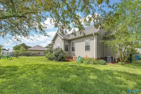 1326 Union Grove Road Guntersville AL 35976