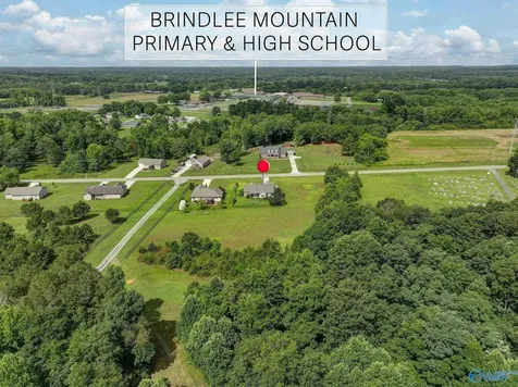 1326 Union Grove Road Guntersville AL 35976