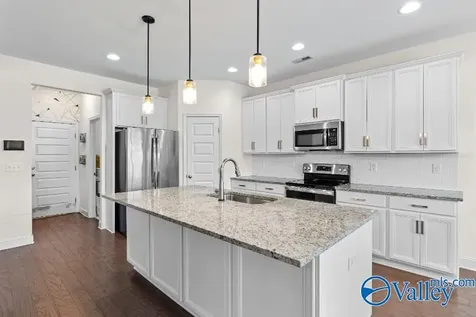11006 Thorne Drive Madison AL 35757