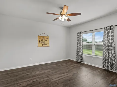 125 Cave Springs Circle Owens Cross Roads AL 35763