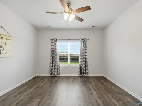 125 Cave Springs Circle Owens Cross Roads AL 35763
