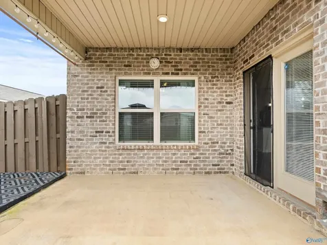 125 Cave Springs Circle Owens Cross Roads AL 35763